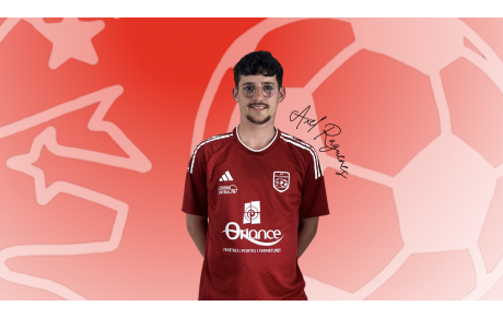 Axel Raguenes rejoint l'AS Plouvien pour la saison 2025/2026